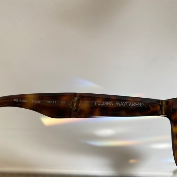 Ray Ban Folding Wayfarer Sunglasses - Picture 8 of 10